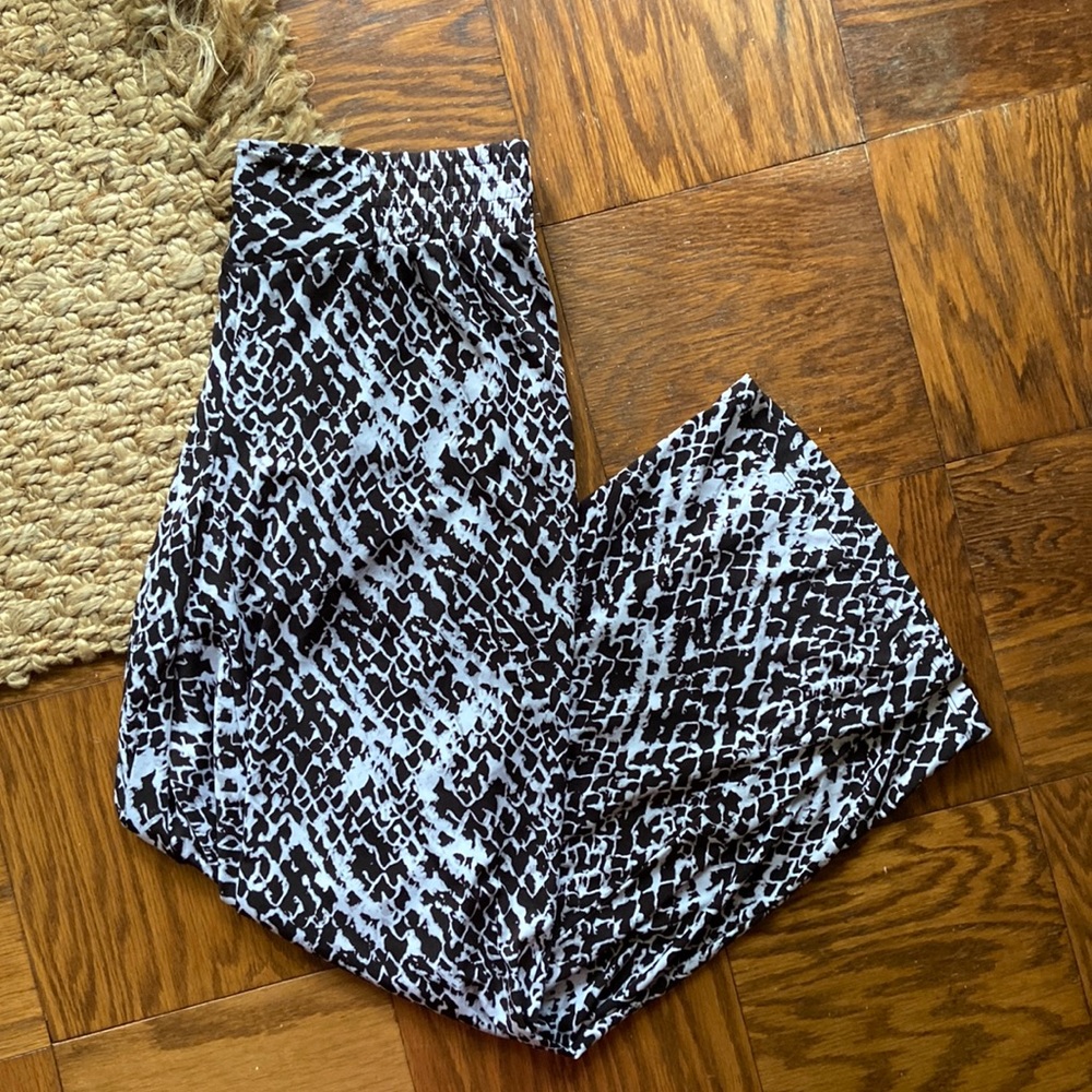 Snake Skin Print Pants - Picture 3 of 6